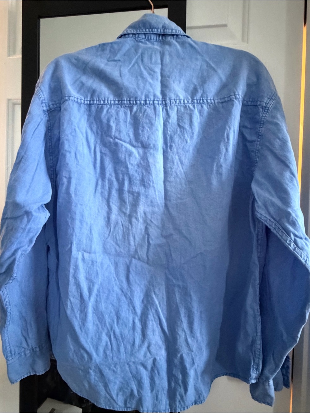 Women’s American Eagle Blue Button-Up Chest Pocket Shirt Oversized S - Picture 2 of 4